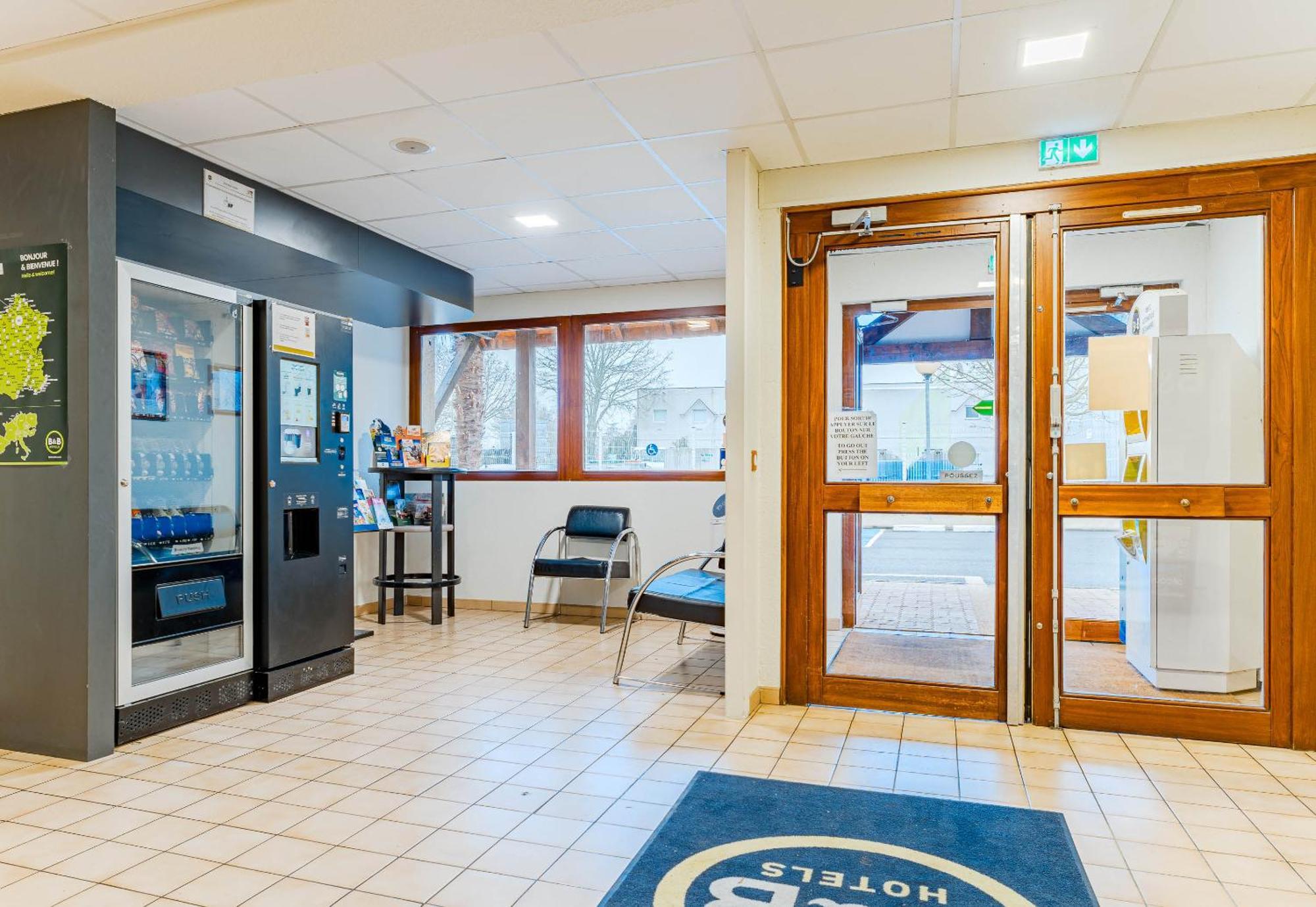 B&B Hotel Châtellerault מראה חיצוני תמונה