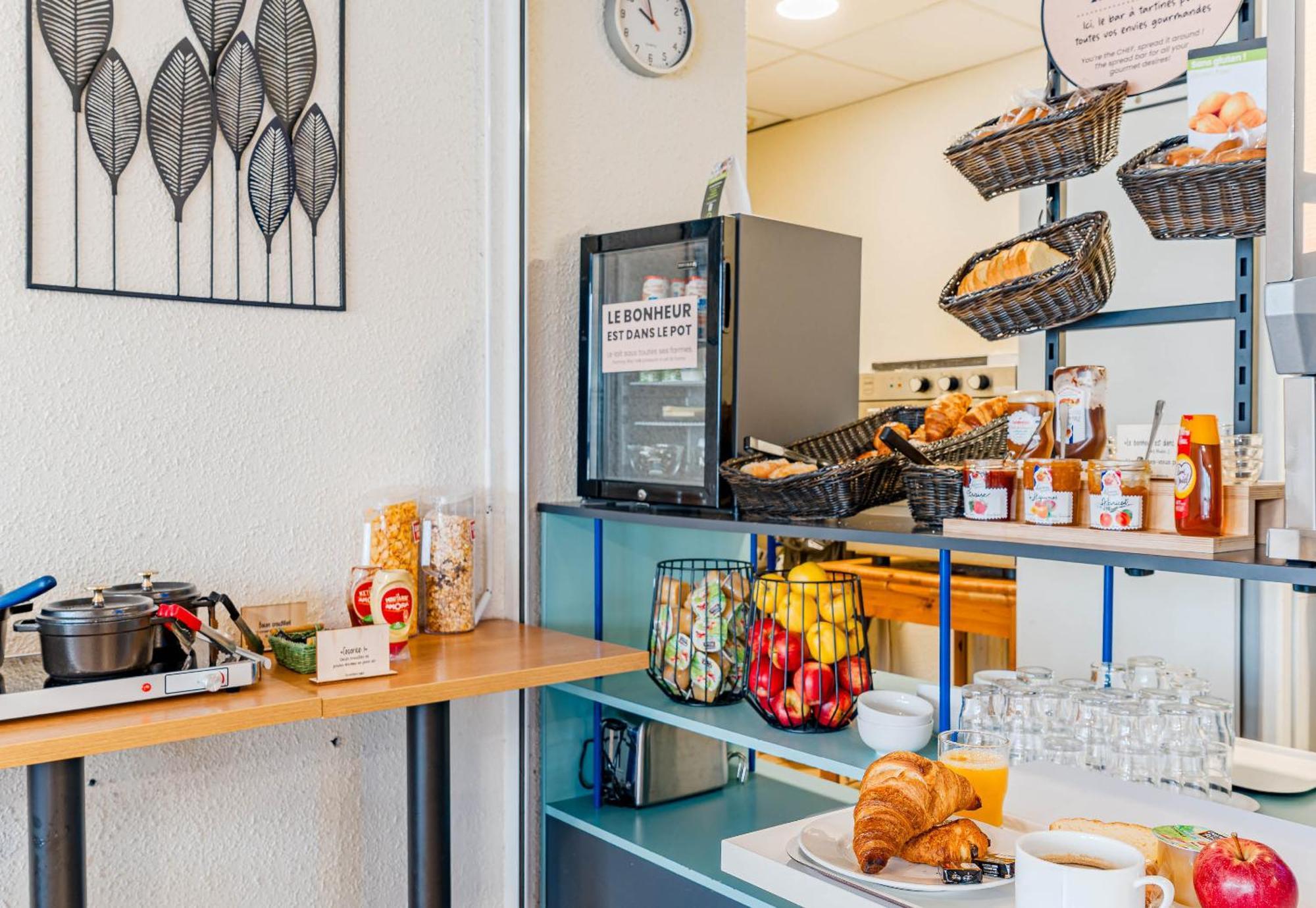 B&B Hotel Châtellerault מראה חיצוני תמונה