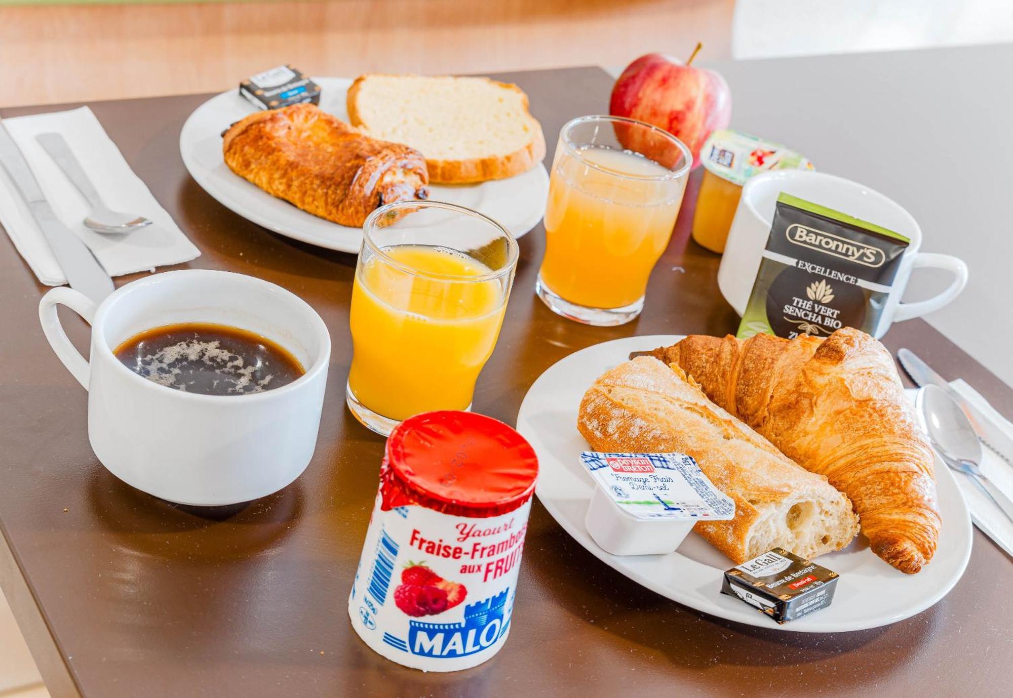 B&B Hotel Châtellerault מראה חיצוני תמונה